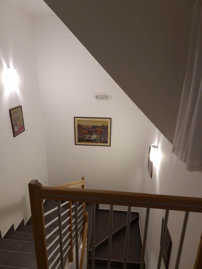 Guest House Wolf II Plitvička Jezera Esterno foto